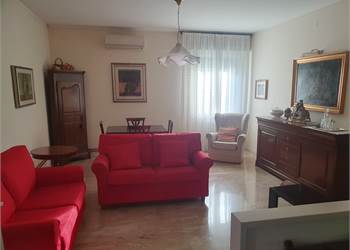 11-1020 appartamento con 2 camere 